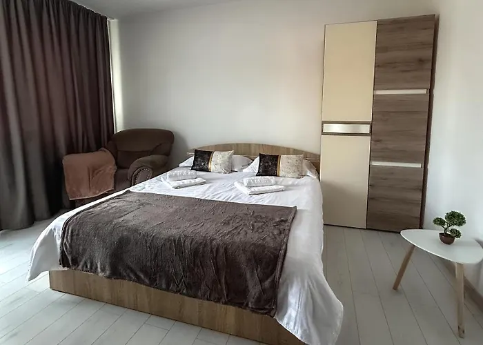 11 公寓 克拉奥华